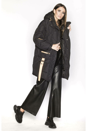 Černá péřová dámská bunda s ozdobnými páskami (AG2-J85)