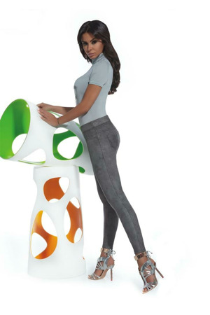 Legíny Lydia - Bas Bleu