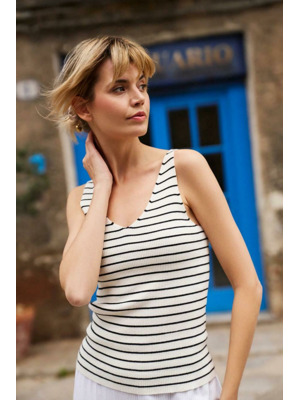 Moodo Tričko dámské KOTYL