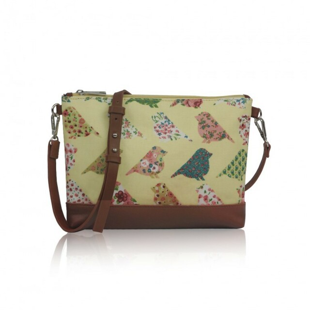 Kabelka Small Crossbody Birds Mania - žlutá - žlutá