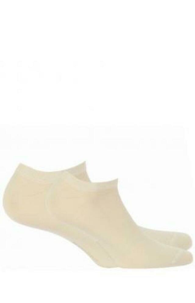 Hladké dámské bambusové ponožky se silikonem - černá - 39-42