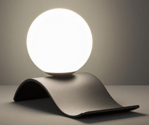Stolná lampa Lara, čierna