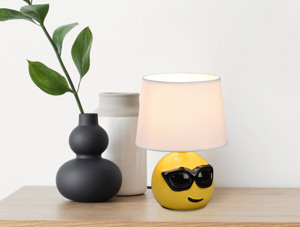 Stolová lampa Coolio 26 cm, smajlík s okuliarmi