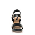 Černé lesklé sandály na širším podpatku MTNG (322545) - 2