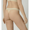 Dámské tanga Aura Spotlight High Leg String - Triumph (3241264) - 2
