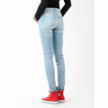 Dámské džíny Wrangler Skinny Sunkissed W Jeans W28KLE86K (3215069) - 2